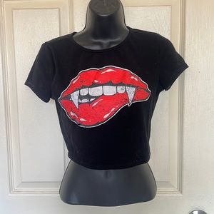 Lips with fangs Crop top